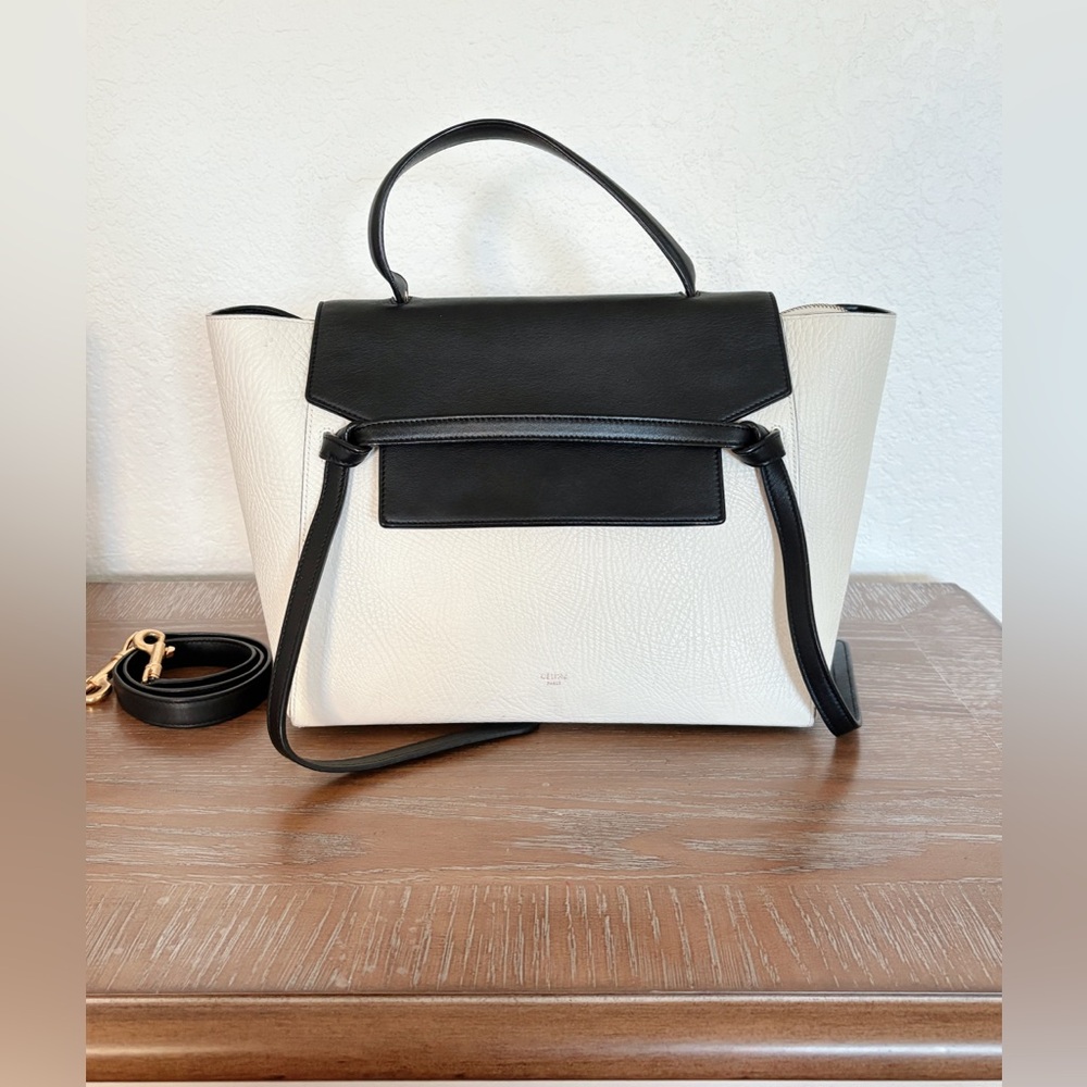 Pre Owned Celine Belt Bag Black and White